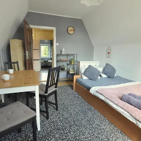 公寓 Old Town Happy Apartment, The Location 格但斯克