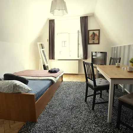 Old Town Happy Apartment, The Location Apartment *